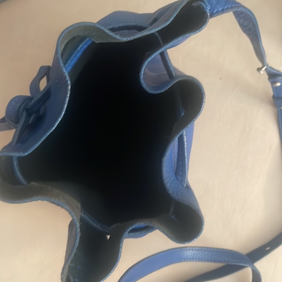 Mansur Gavriel Mini Tumble Leather Bucket Bag in Royal Blie - Picture 8 of 8